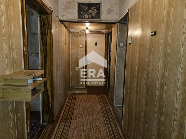 ЕКСКЛУЗИВНО! ЕРА ОСЪМ Ловеч предлага за продажба апартамент в град Ловеч