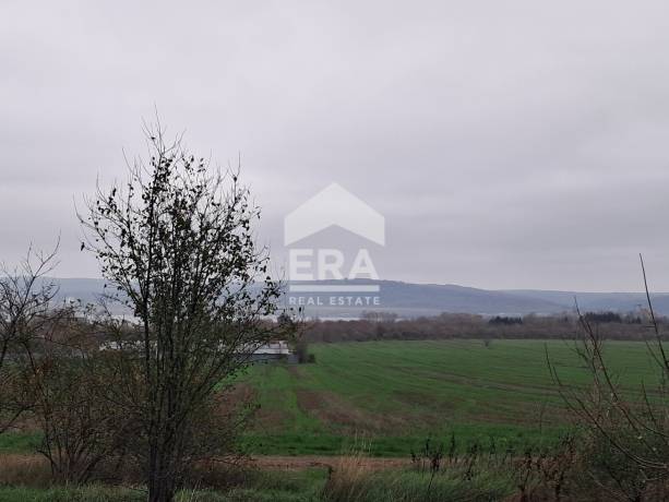 Урегулиран поземлен имот за продажба, с влязъл в сила ПУП и ПРЗ, в Западна промишлена зона, Варна, до оградата на Пивоварен завод