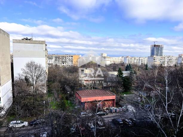 Тристаен апартамент за продажба в Младост 2, София