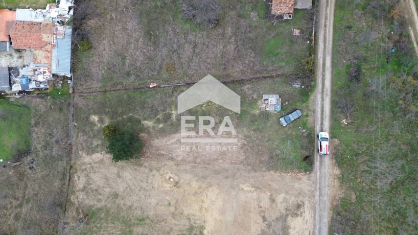 Урегулиран поземлен имот за продажба, в м-т Боровец Север, Варна, на 750 м от главен път
