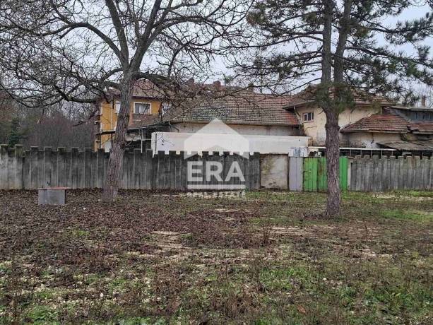 ЕКСКЛУЗИВНО! ЕРА ПЛЕВЕН СИТИ предлага АТРАКТИВЕН БИЗНЕС ИМОТ в гр. Долна Митрополия
