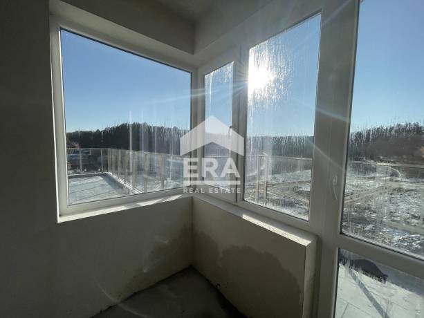 Тристаен апартамент за продажба, с панорамна тераса, в новопостроена сграда пред Акт 16, кв. Аспарухово, Варна