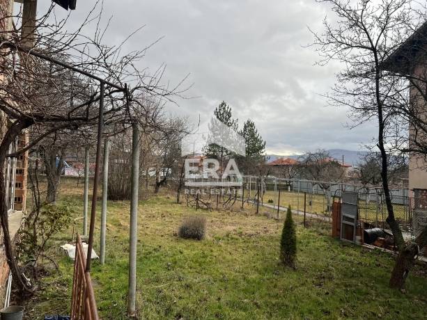 Къща за продажба в Долна Диканя, област Перник