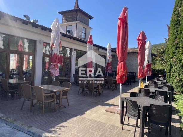Бистро „Хармони Хилс“ с Pool Bar – готов ресторант с доказан приход, идеален за събития и летен сезон в Harmony Hills