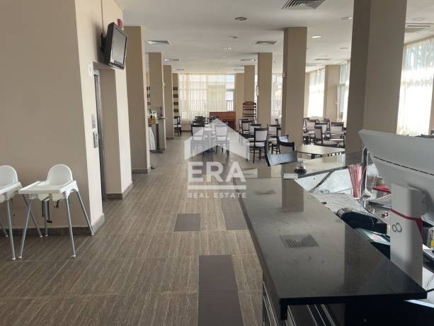 Бистро „Хармони Хилс“ с Pool Bar – готов ресторант с доказан приход, идеален за събития и летен сезон в Harmony Hills