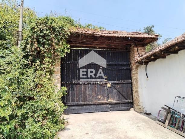 Къща в село Димча, обл. В. Търново
