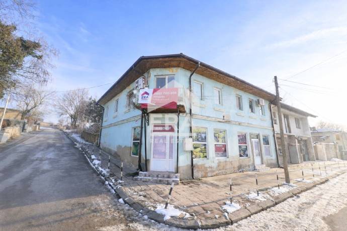 Къща за продажба в Дебелец, област Велико Търново