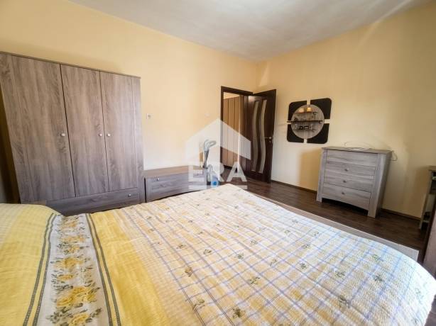 Къща за продажба в Тракийски, Хасково