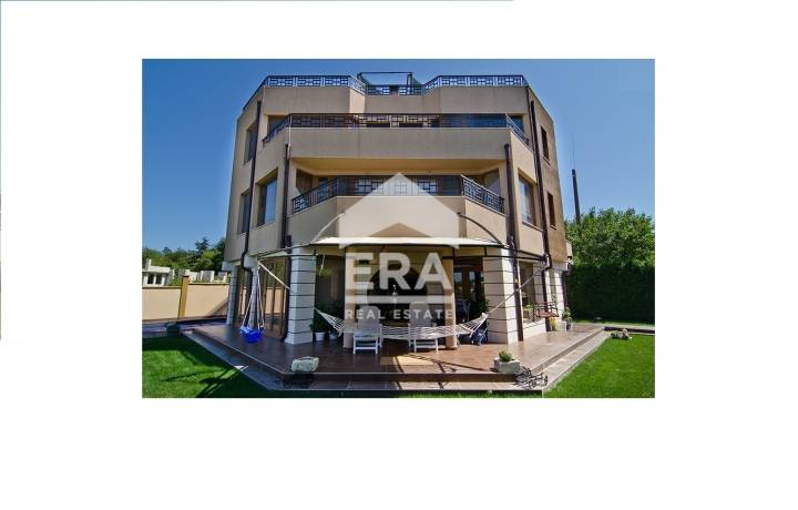 Къща за продажба в м-т Зеленика, Варна