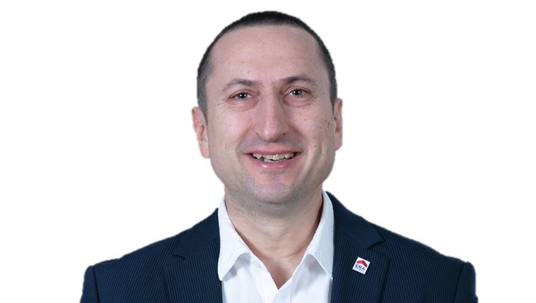 Антон Андонов