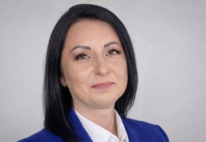Виолета Стоянова