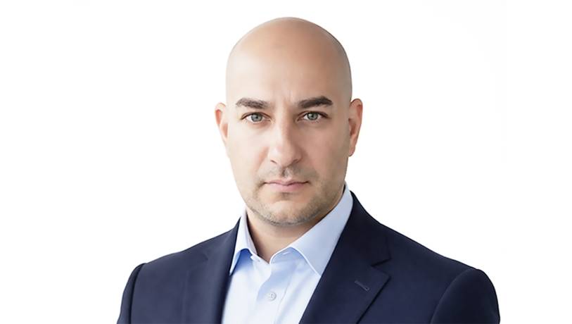 Станислав Николов