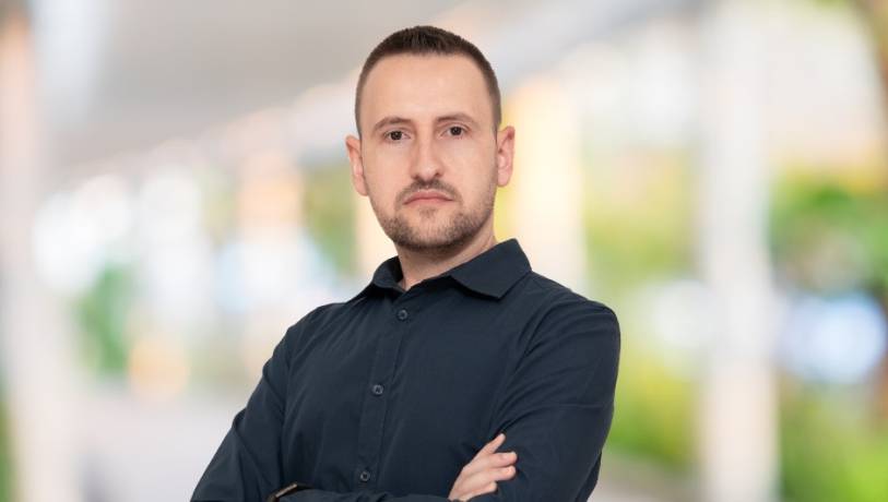 Александър Михайлов