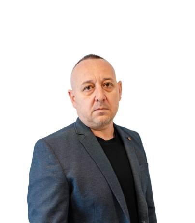 Момчил Коев