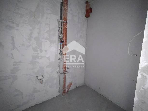 Двустаен апартамент за продажба в Център, Варна