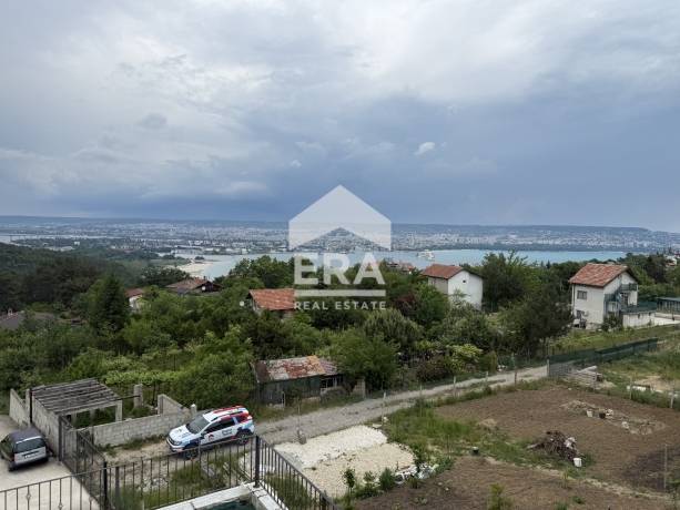 Къща за продажба в м-т Зеленика, Варна