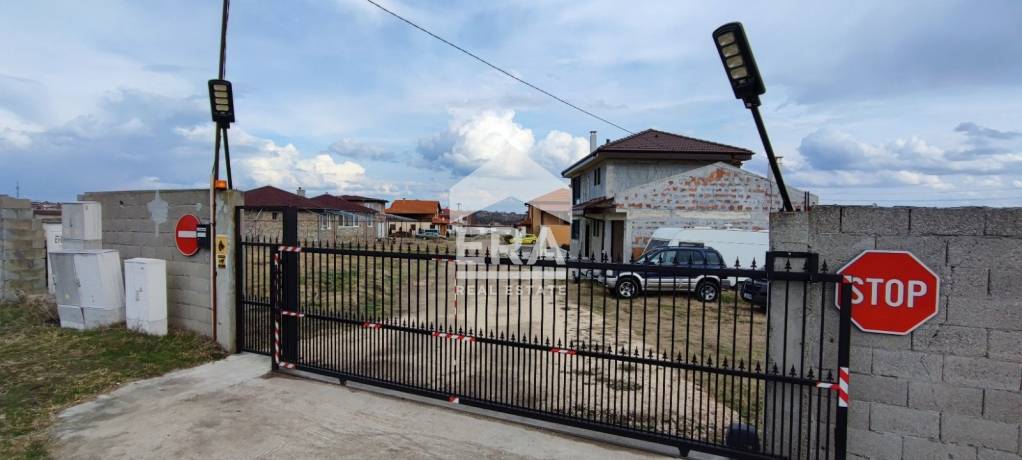 Равен парцел в м. "Казан Топра"
