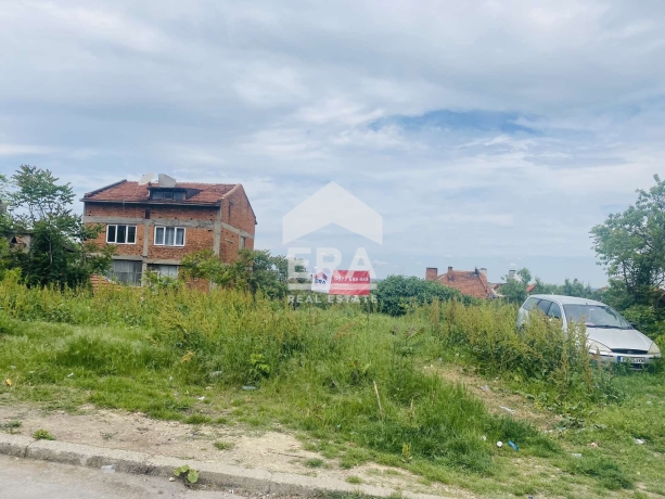 Парцел в Дружба 2