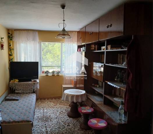 ЕКСКЛУЗИВНО! ЕРА ПЛЕВЕН СИТИ предлага къща за продажба в гр. Долни Дъбник
