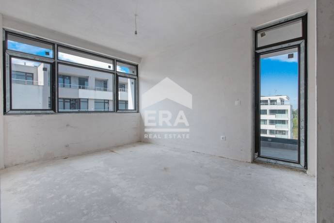 За продажба тристаен апартамент номер 8 в кв."Симеоново", гр. София !