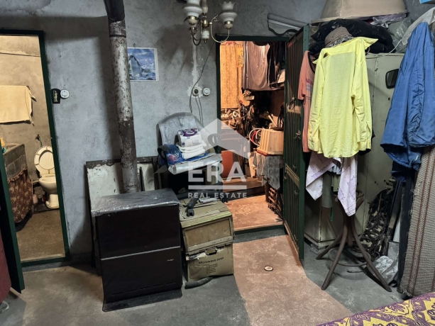 Бизнес имот за продажба в кв. Орфей, Хасково