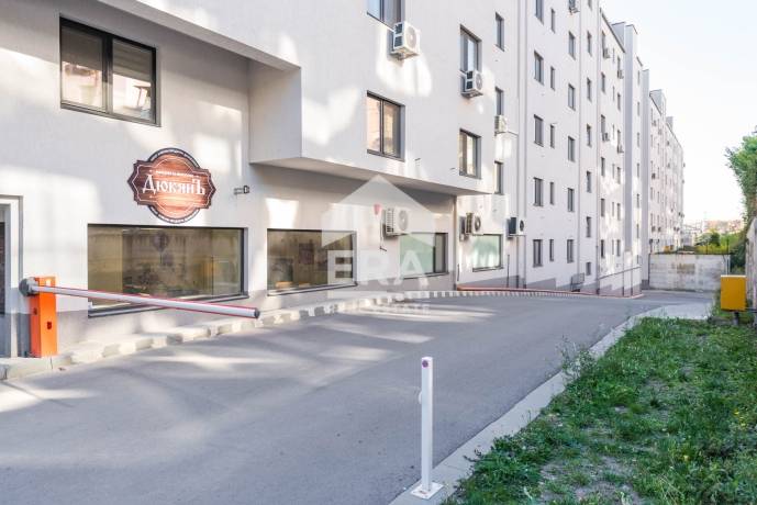 Тристаен апартамент за продажба в кв. Трошево, Варна