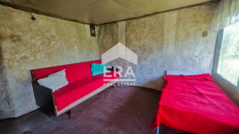 ЕКСКЛУЗИВНО! ЕРА ИмотиТе предлага за продажба Къща, 1007 кв.м. дворно място, с. Тръбач