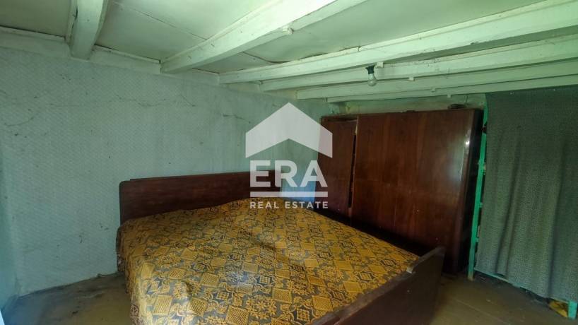ЕКСКЛУЗИВНО! ЕРА ИмотиТе предлага за продажба Къща, 1007 кв.м. дворно място, с. Тръбач