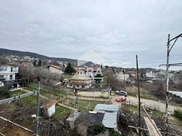 Двустаен апартамент за продажба в кв. Левски 2, Варна