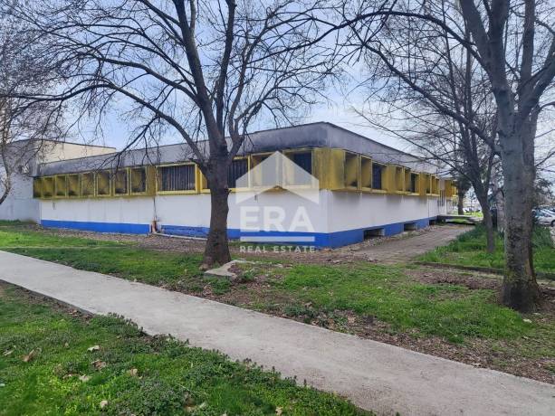 Бизнес имот за продажба в кв. Хале, Ямбол