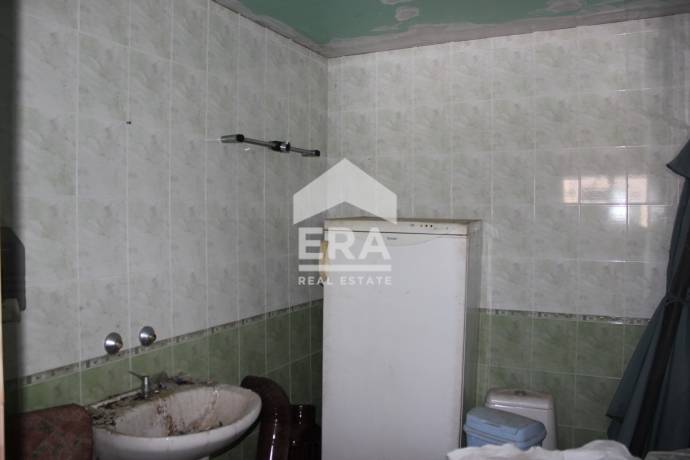 ЕКСКЛУЗИВНО !!! ЕРА ОСЪМ предлага за продажба имот с красива гледка в град Априлци!