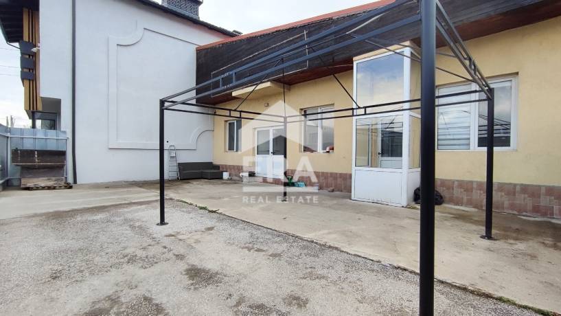 Бизнес имот за продажба в гр. Банско, област Благоевград