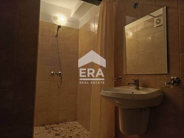Къща за продажба в с. Кошарица, област Бургас