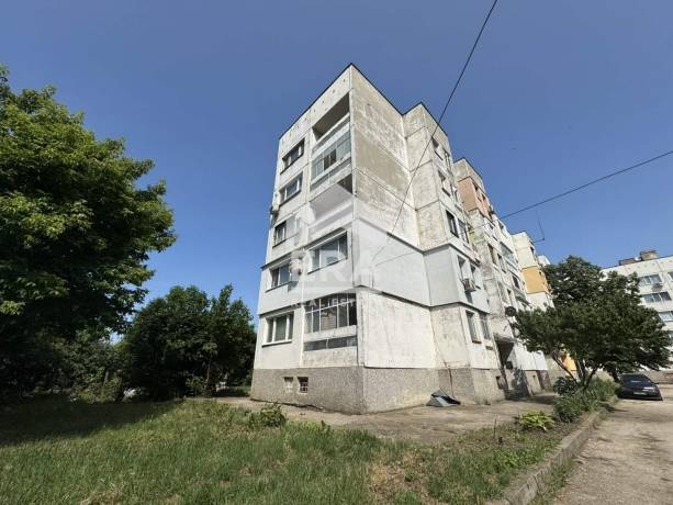 ЕКСКЛУЗИВНО ОТ ЕРА ДРЪСТЪР! Двустаен апартамент в кв. Деленки, село Айдемир!