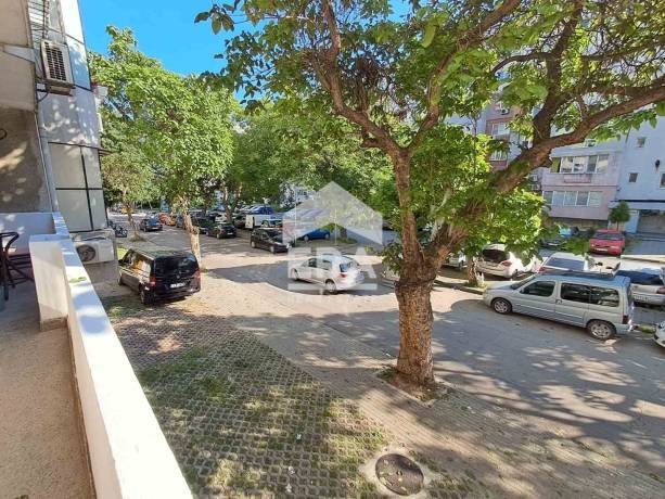 Двустаен апартамент под наем в кв. ЛК Тракия, Варна