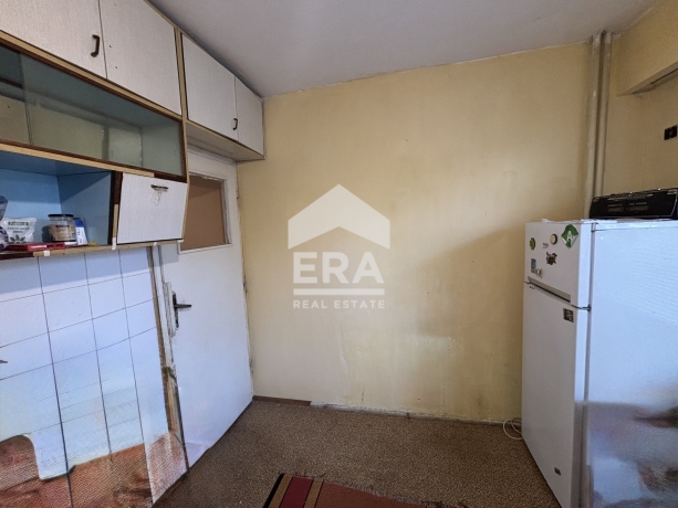 ЕКСКЛУЗИВНО! Тристаен апартамент за продажба, кв. Аспарухово, Варна
