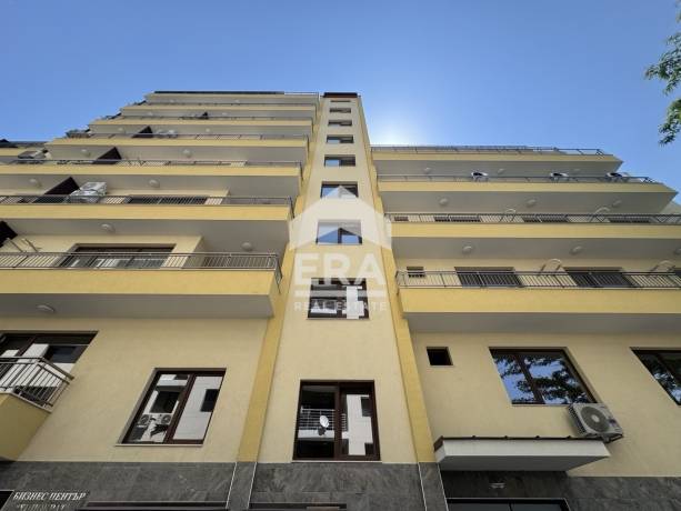 Тристаен апартамент за продажба в кв. Победа, Варна
