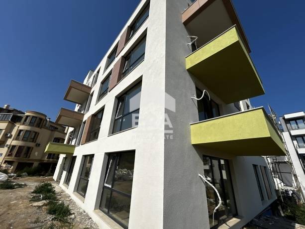 Двустаен ексклузивен апартамент за продажба, в нова сграда пред Акт 16, на пътя Виница - Св. Св. Константин и Елена, Варна