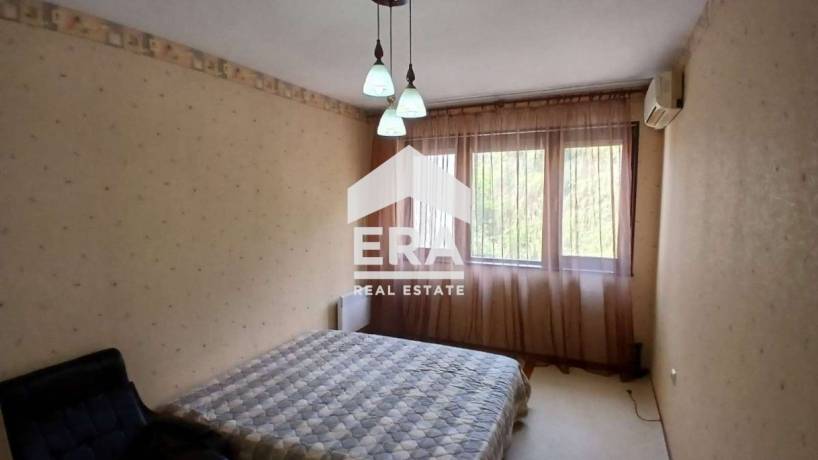 ЕКСКЛУЗИВНО! ЕРА ПЛЕВЕН СИТИ предлага тристаен апартамент за продажба в ж.к. Сторгозия в град Плевен