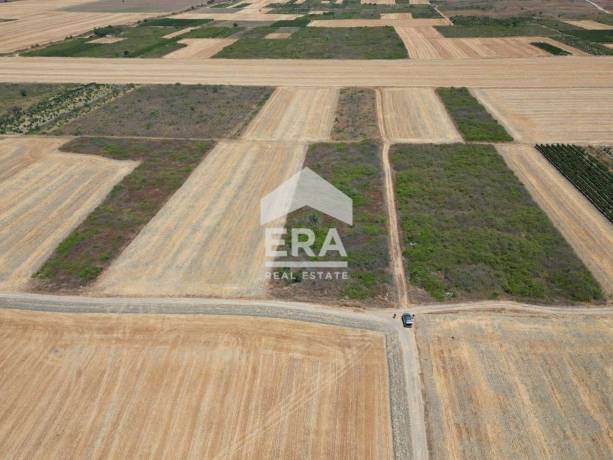 Парцел за продажба в с. Кошарица, област Бургас