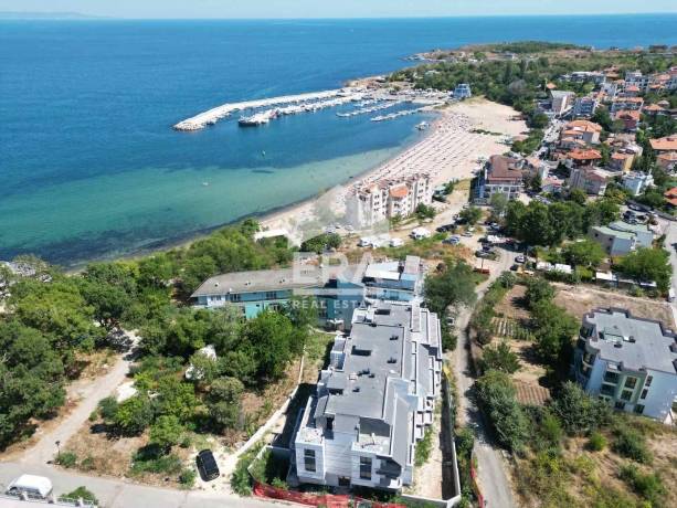 Двустаен апартамент за продажба в гр. Черноморец, област Бургас