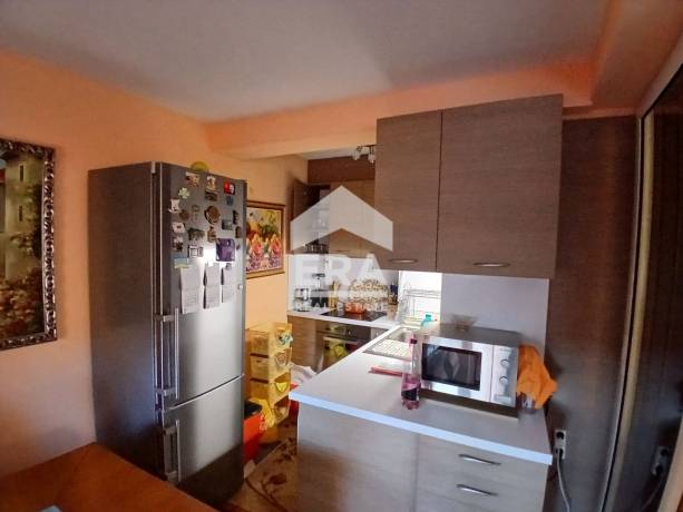 ЕКСКЛУЗИВНО! ЕРА ПЛЕВЕН СИТИ предлага за продажба тристаен апартамент в гр. Плевен, Център