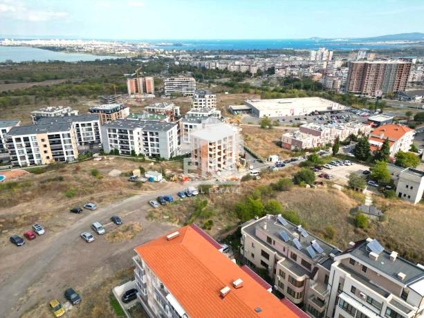 Многостаен апартамент за продажба в кв. Меден Рудник – зона Г, Бургас