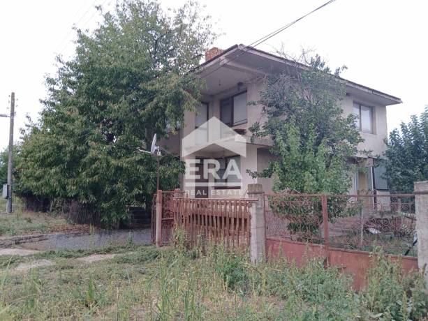 ЕКСКЛУЗИВНО! ЕРА ПЛЕВЕН СИТИ предлага къща за продажба в с. Новачене, обл. Плевен, общ. Никопол