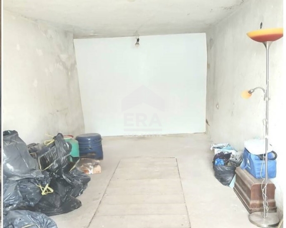 Гараж за продажба в кв. Тракийски, Хасково