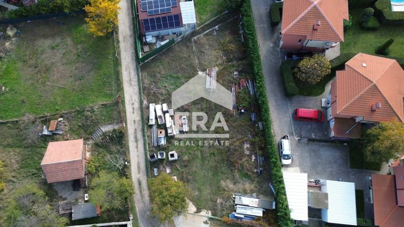Урегулиран поземлен имот за продажба, с ПУП, ток и вода, в м-т Зеленика, Варна, на 50 м от главния път