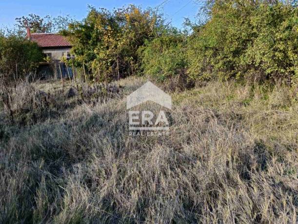 САМО В ЕРА! ЕРА Сити Център продава урегулиран поземлен имот в село Яздач