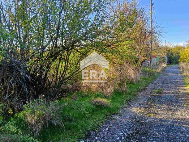 САМО В ЕРА! ЕРА Сити Център продава урегулиран поземлен имот в село Яздач