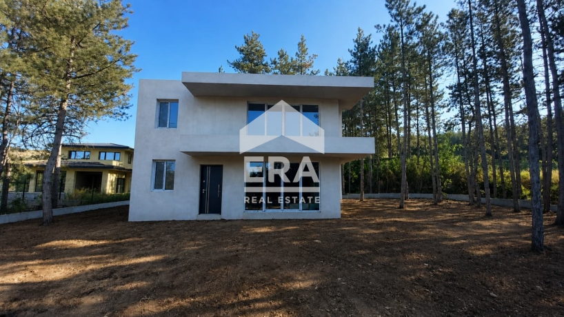 Къща за продажба в с. Богомилово, област Стара Загора