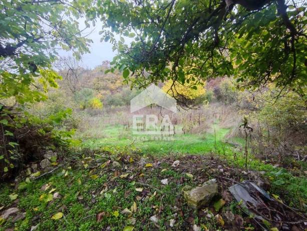 Къща за продажба в с. Златна ливада, област Стара Загора